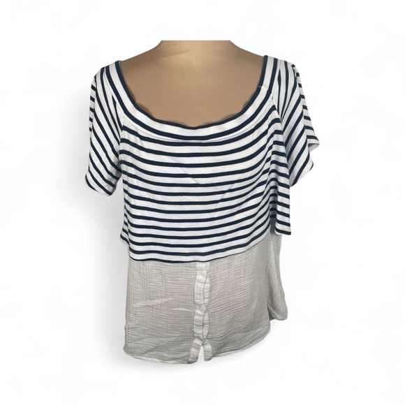 Anthropologie || Postmark || Mixed Media Top || Large - Picture 3 of 9